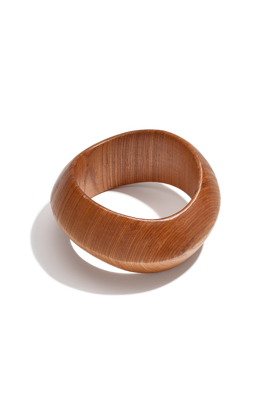 Bracelet jonc en bois de forme organique pour femme – marron clair