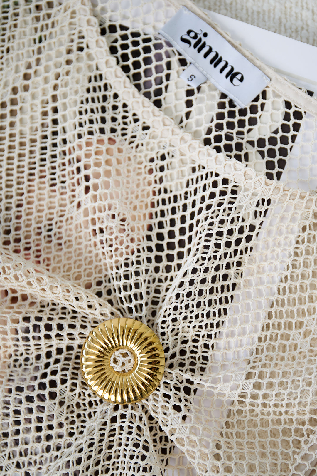 Women's Round Stainless Steel Brooch – Gold-colored – image 2