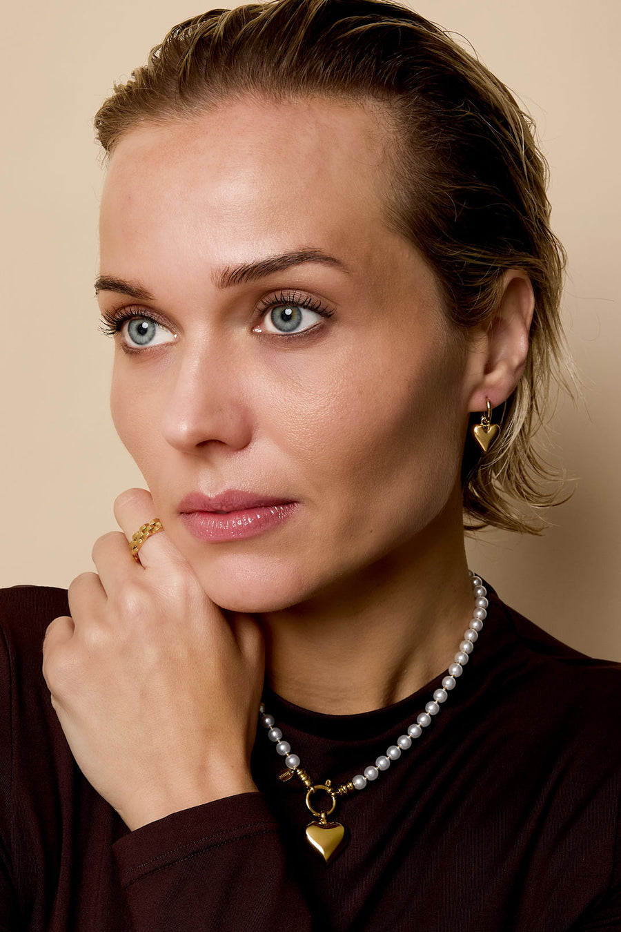 Boucles d'oreilles pendantes en acier inoxydable 304 avec cœur pour femme – couleur or