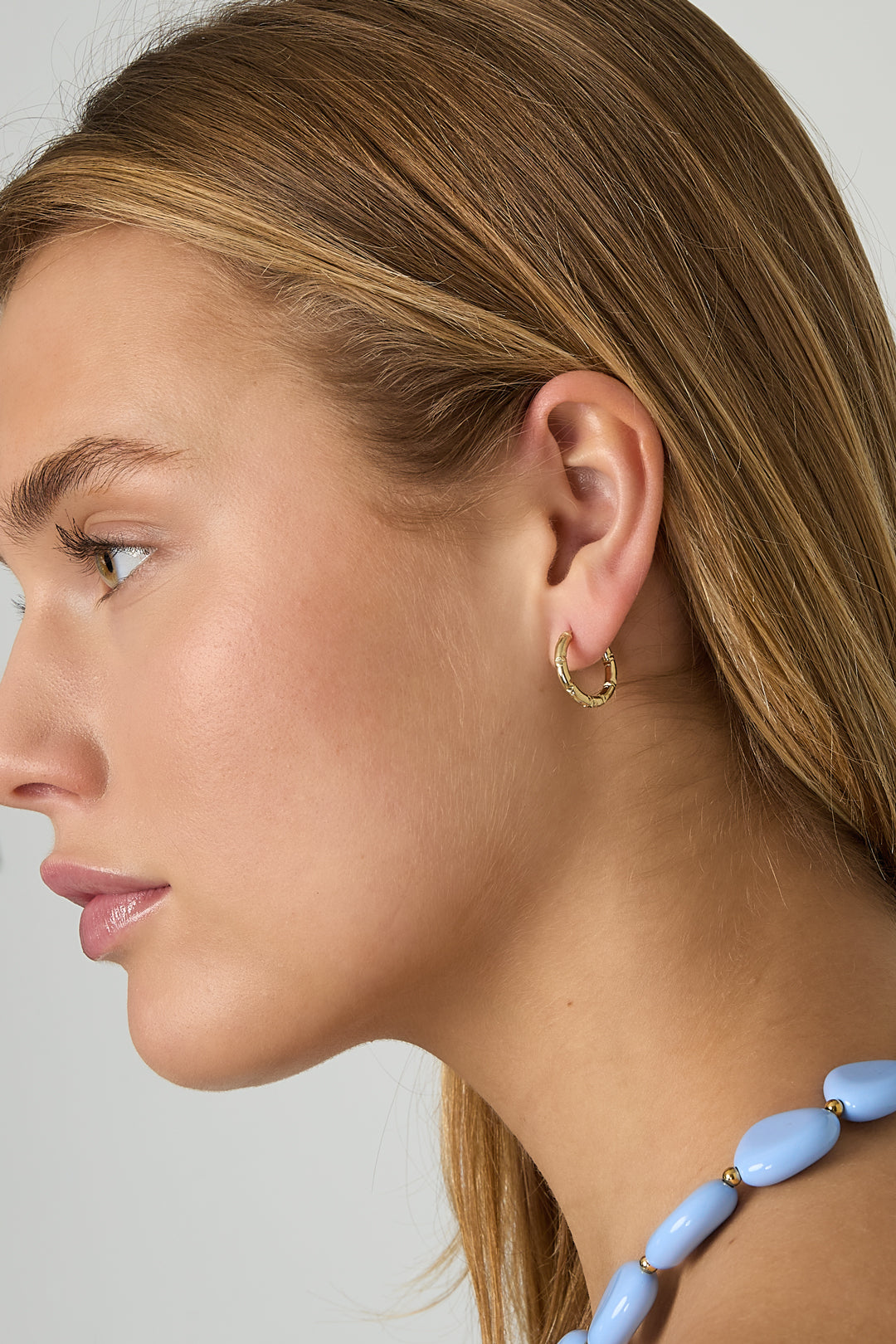 Round stainless steel hoop earrings for women - gold-plated and silver-plated – image 2