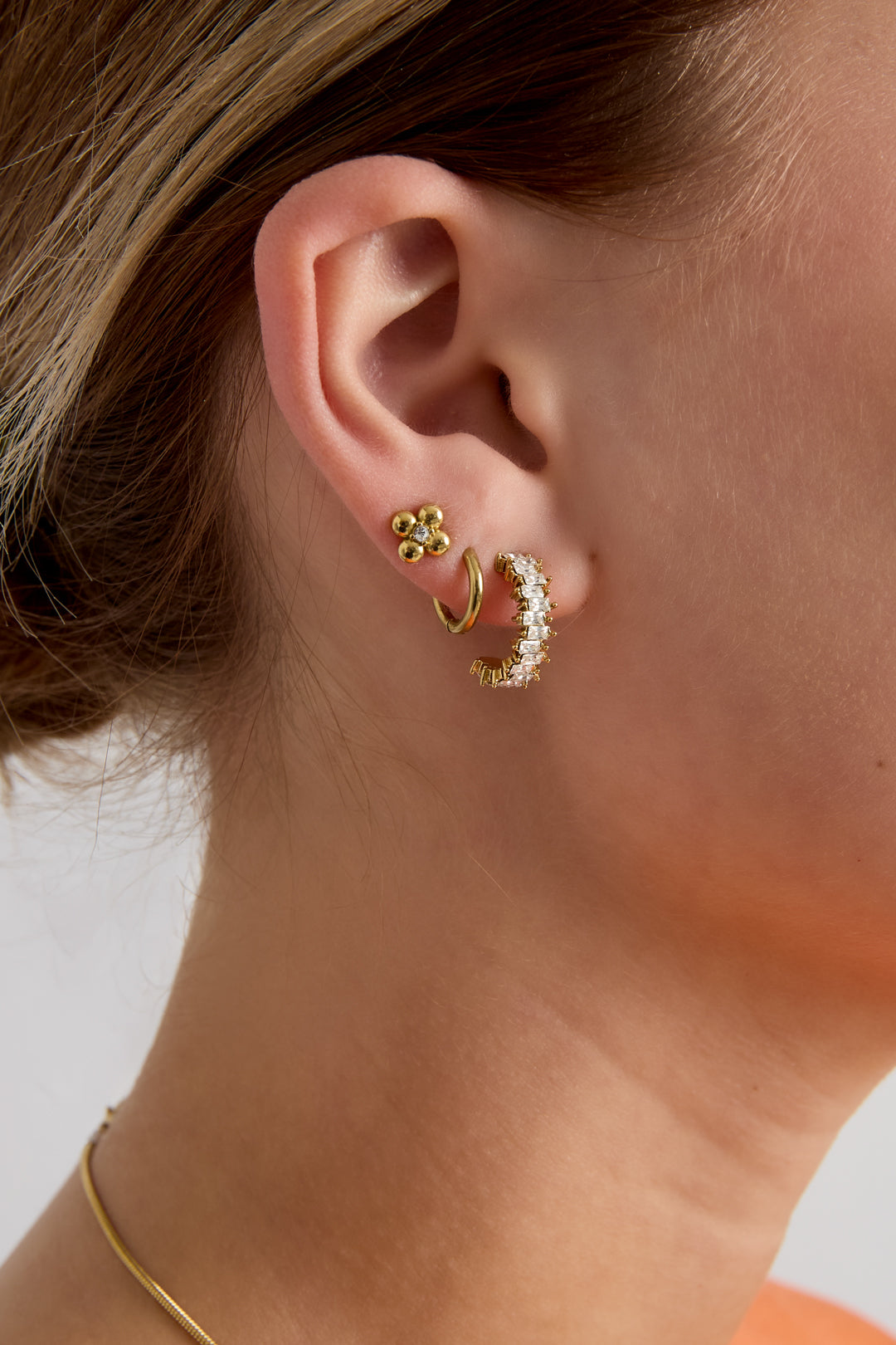 Oorbellen met zigzag steentjes