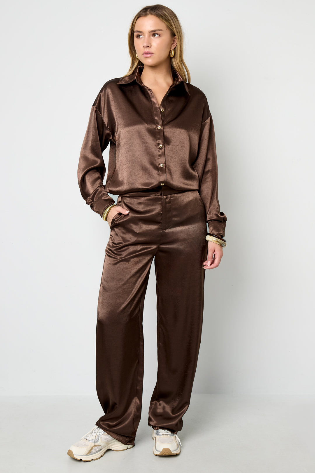 Women's straight-leg trousers – image 5
